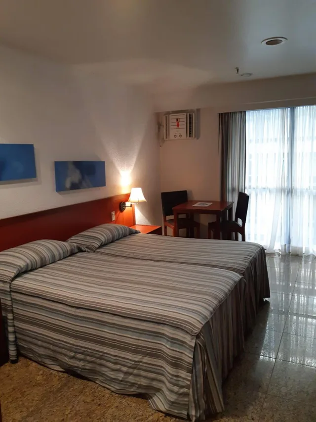 Room, Twin Beds, Oceano Copacabana 1/3