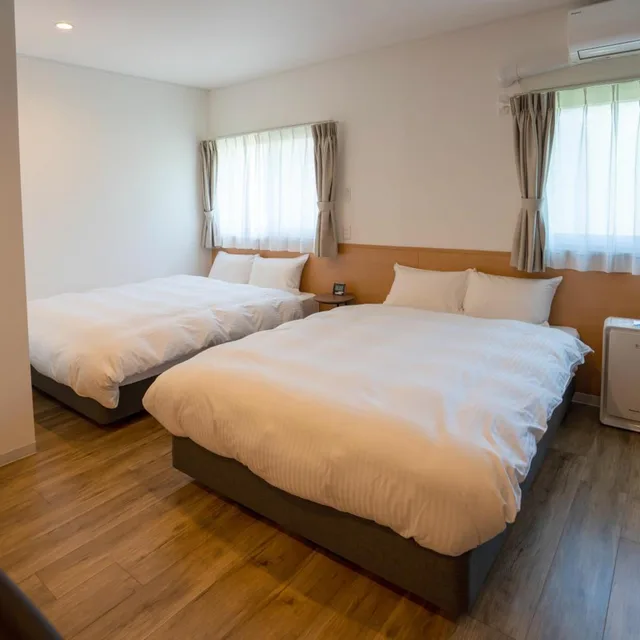 غرفة ديلوكس بسريرين منفصلين، HOTEL R9 The Yard Honjo 1/5