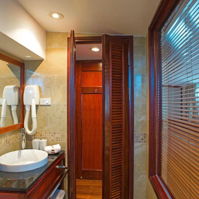 جناح بشرفة، Conifer Boutique Hotel 9/10