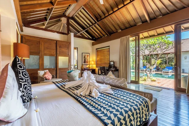 فيلا بسريرين منفصلين وسريرين كينج بـ3 غرف نوم بمسبح خاص، The Akasha Seminyak Luxury Villas & Hotel 2/10
