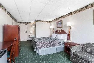 غرفة، Days Inn by Wyndham Tannersville 2/2