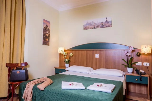 Standard, Twin Beds, Hotel Trastevere 1/2