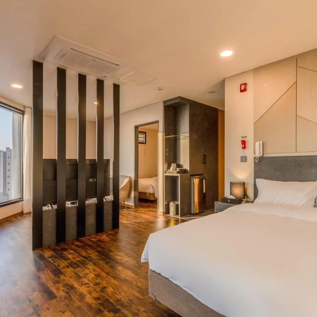 Family Suite, Premier, Urbanest Hotel 1/10