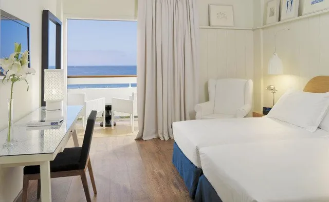 غرفة بسرير مزدوج بإطلالة على البحر، H10 Big Sur Boutique Hotel - Adults Only 3/3