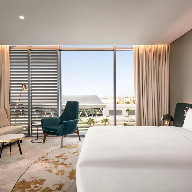 Royal, Suite, Balcony, Lounge Access, Radisson Blu Hotel Riyadh Convention & Exhibition Center 6/10