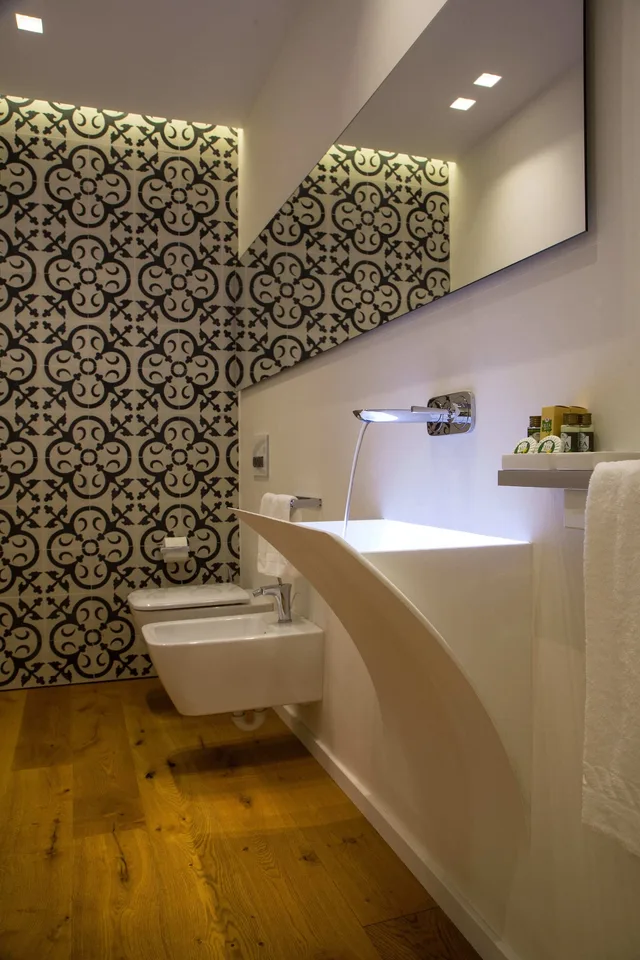 جناح جونيور بسرير كوين بشرفة، Plebis B&B 5/5