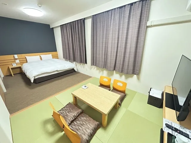 غرفة يابانية غربية بفرشتي فوتون، Dormy Inn Akita Natural Hot Spring 3/5