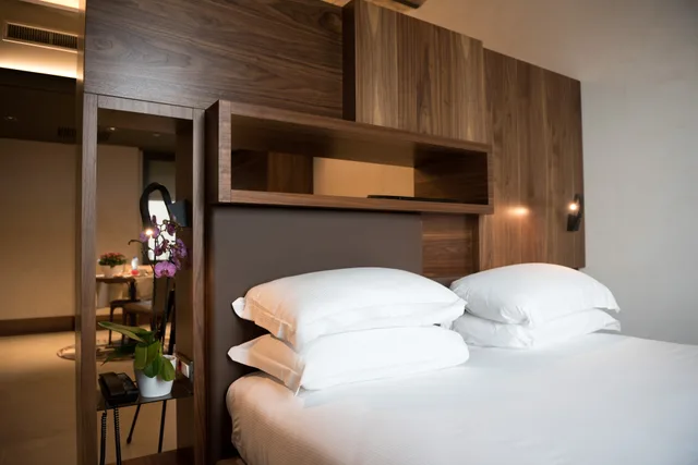 جناح جونيور، Gasometer Urban Suites 1/2