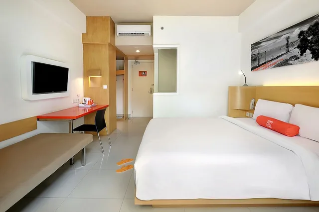Harris, Twin Beds, Garden Access، HARRIS Hotel Kuta Tuban 3/6