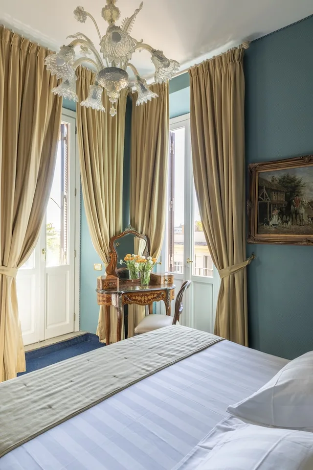 غرفة ديلوكس بسرير مزدوج بشرفة، Hotel Scalinata Di Spagna 3/10
