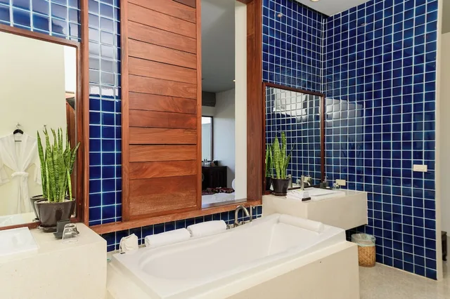 غرفة بسريرين منفصلين بشرفة، Luang Prabang View Hotel 7/10