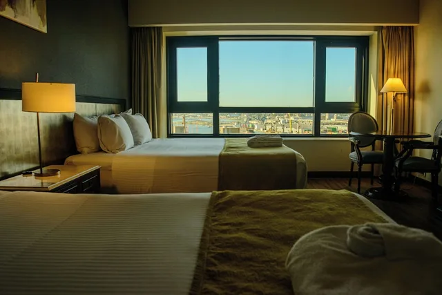 غرفة بسريرين منفصلين، Radisson Montevideo Victoria Plaza Hotel 5/10