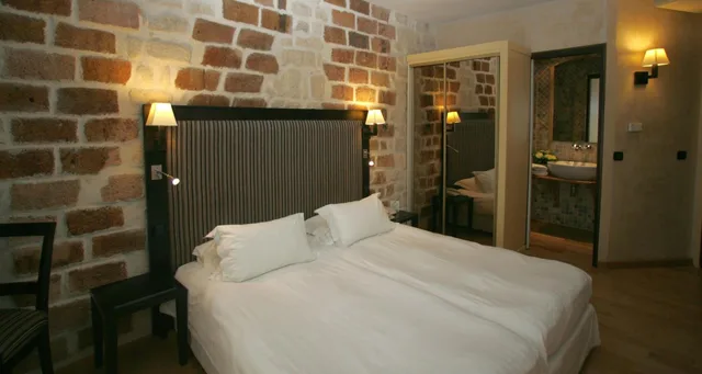 غرفة سوبيريور بسريرين منفصلين، Hotel Europe Saint Severin Paris 2/3