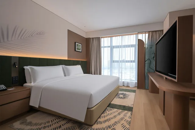 غرفة ديلوكس بسرير كينج مع أريكة، Hilton Garden Inn Jingzhou Shashi 3/4