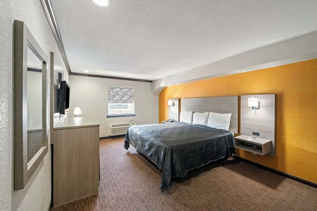 غرفة بسرير كينج لذوي الإعاقة، Americas Best Value Inn Brenham 2/5