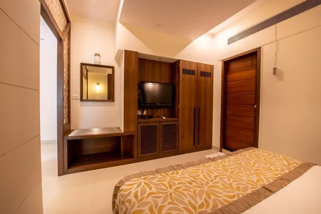 Executive, Suite, King Bed, La Paz Gardens Beacon Vasco Da Gama 5/6