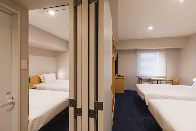 غرفة عائلية بسريرين منفصلين بغرفتي نوم، Sotetsu Fresa Inn Sapporo-Susukino 2/2