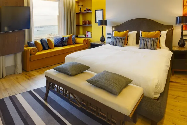 جناح ديلوكس بسرير كينج بإطلالة على البحر، Ravouna 1906 Suites - Special Class Adults Only 3/5
