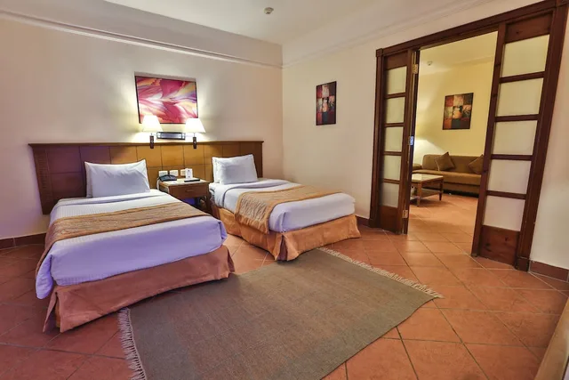 Family Double Suite with Garden View 2A+3C، Charmillion Gardens Aqua Park Ex Sea Gardens Resort 5/10