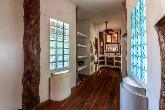 غرفة بسرير كينج بإطلالة جزئية على البحر، Encantada Tulum 6/6