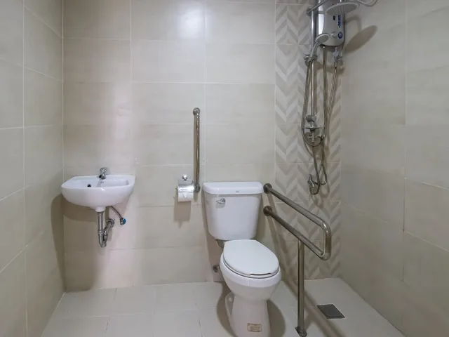 غرفة ديلوكس بسرير مزدوج، OYO 832 The Teepee Place Hostel & Residence Inn 6/6