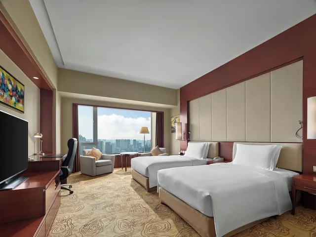 غرفة تنفيذية بسريرين منفصلين مع دخول صالة النادي، Hilton Hefei 2/4
