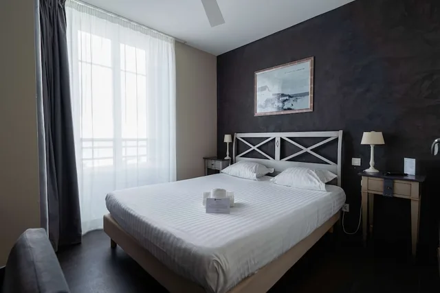 غرفة كلاسيكية بسرير مزدوج بإطلالة على المدينة، Best Western Hotel De La Plage 6/9
