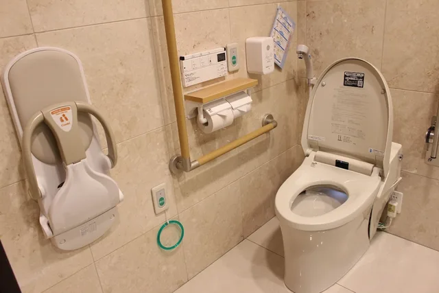 غرفة اقتصادية بسريرين منفصلين للمدخنين، Toyoko Inn Osaka Abeno Tennoji 5/7