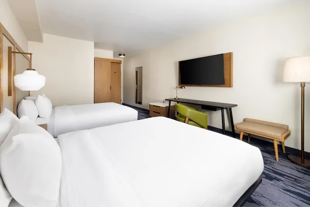 غرفة بسريرين كوين لذوي الإعاقة، Fairfield by Marriott Inn & Suites Oakhurst Yosemite 3/6
