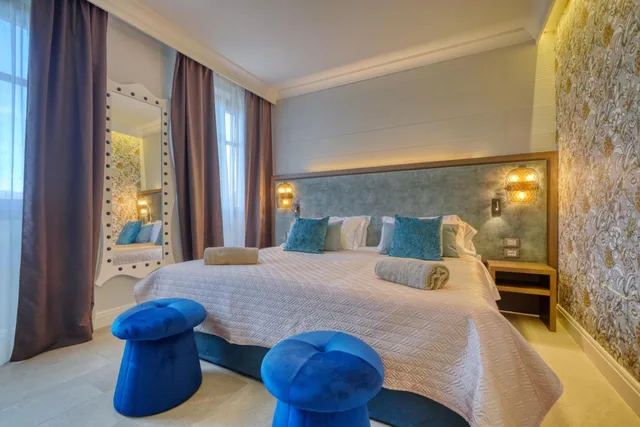 Deluxe, Suite, Partial Lake View, Balcony, Palazzo Della Scala 2/5