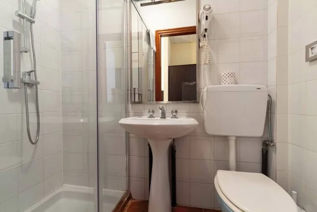 Economy, Double Bed, External Bathroom، Guidi 7/9