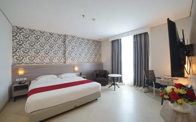 غرفة تنفيذية بسرير مزدوج بحوض استحمام، Pakons Prime Hotel 1/2