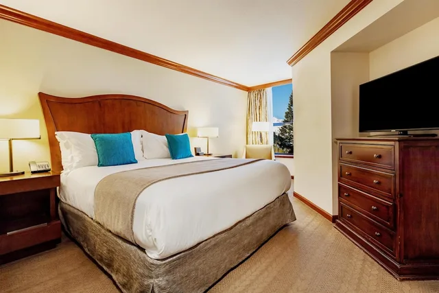 Suite, King Bed, Valley View, Sofa, Bathtub، Everline Resort & Spa 1/4