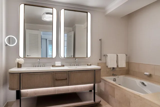 2 Bedrooms, Club, Premium, Suite, Villa, Club Lounge Access، The Ritz-Carlton Dallas, Las Colinas 7/10