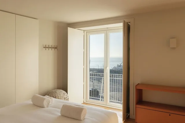 2 Bedrooms, Duplex, Apartment, Queen and Twin Beds، Lioz Lisboa Hotel 6/10