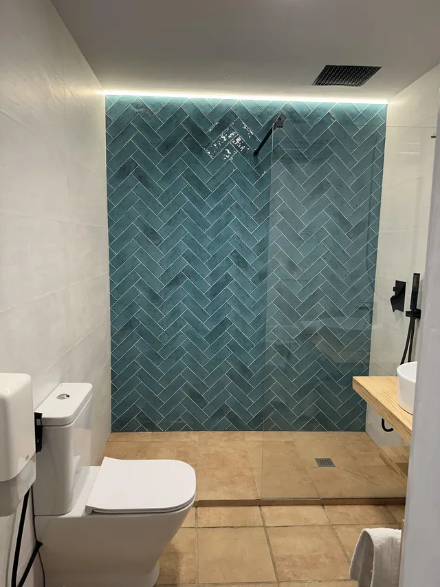غرفة سوبيريور ثلاثية، Hostal Moscatel 7/9