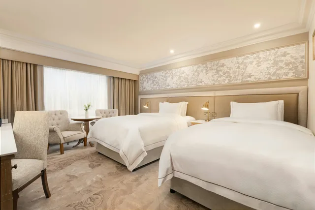 غرفة تنفيذية بسريرين منفصلين، Brooks Hotel 1/2