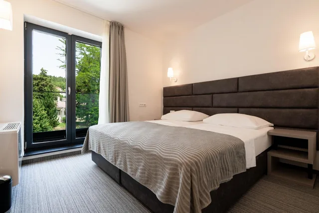 غرفة مفردة بشرفة، Hotel Alkar 6/9