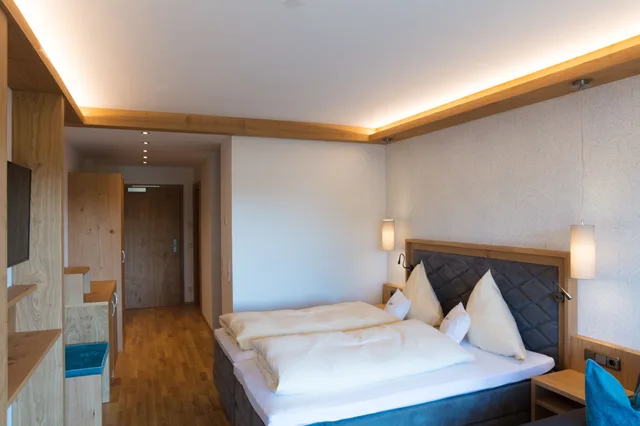 غرفة بريميوم بسرير كينج بشرفة، Hotel Sallerhof 4/5