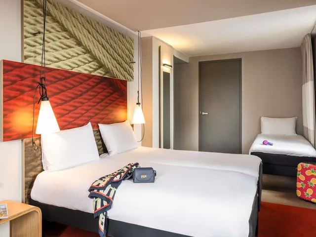 غرفة ثلاثية بثلاثة أسرّة، Ibis Rotterdam City Centre 3/10