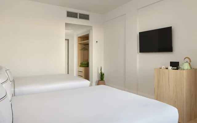 غرفة غراند بريميوم بسرير كينج، Melia Lloret De Mar 8/10
