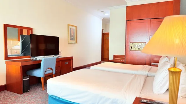 غرفة تنفيذية بسريرين منفصلين، Sunday Hotel Al Barsha Dubai Mall of the Emirates Formerly Grand Excelsior Al Barsha 4/10