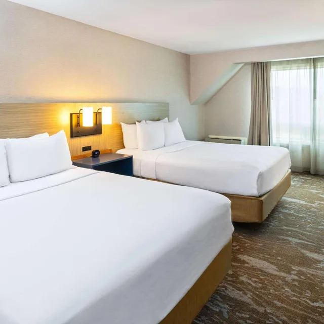 غرفة قياسية بسرير مزدوج، Comfort Inn Parry Sound 1/10