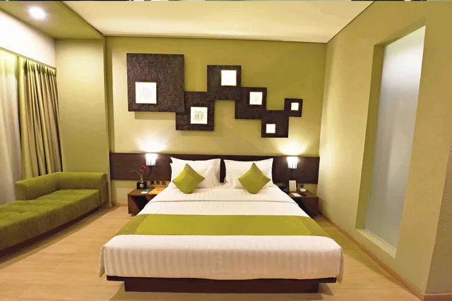 غرفة بسرير كينج بإطلالة على المسبح، Holiday Inn Cikarang Jababeka 5/10