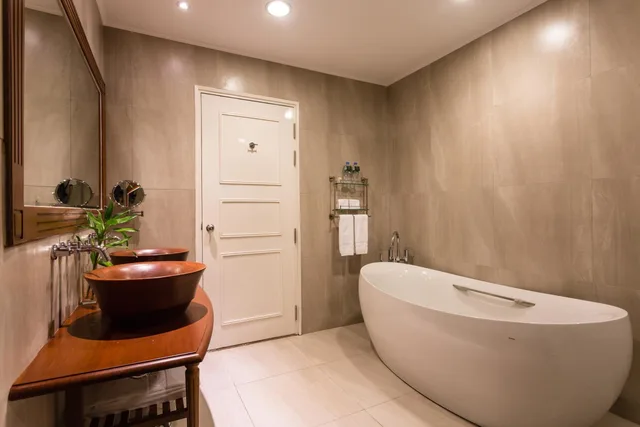 Executive Suite, Sokha Phnom Penh Hotel 5/7