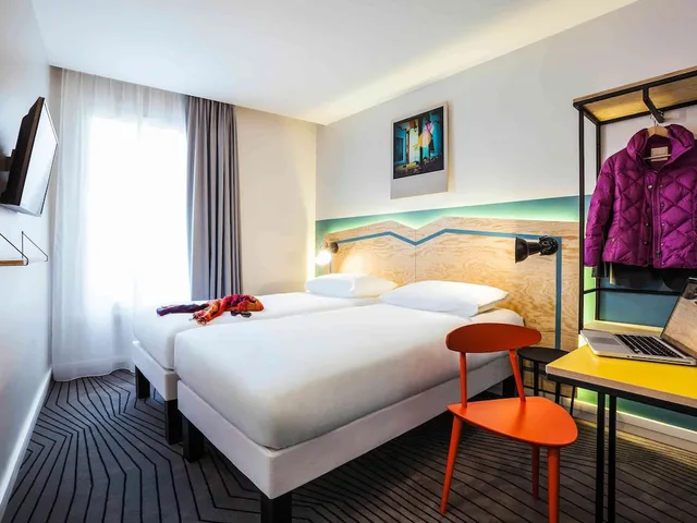 غرفة قياسية بسريرين منفصلين مع أريكة، Ibis Styles Paris Nation Porte de Montreuil 4/10