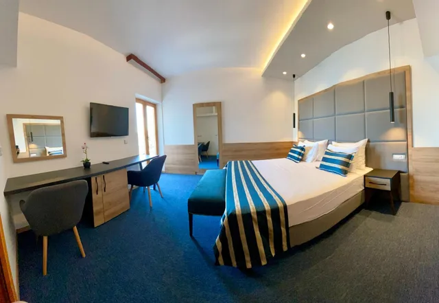 جناح عائلي، Hotel Eden 3/4