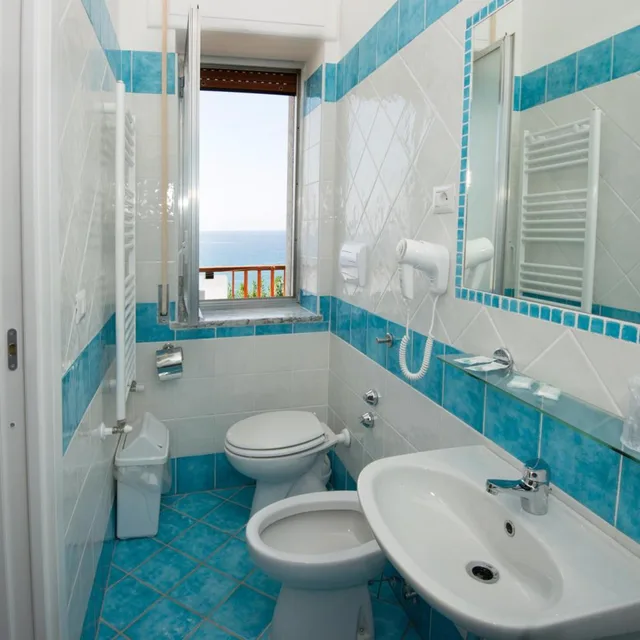 غرفة بإطلالة على البحر، HOTEL CALANCA 6/9