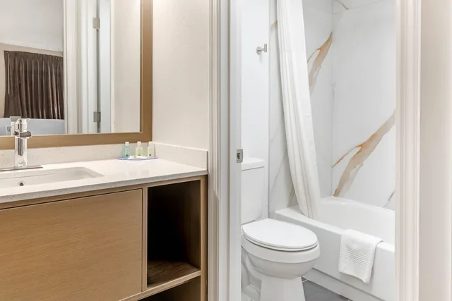 غرفة بسريرين كوين، Quality Inn Findlay 5/5