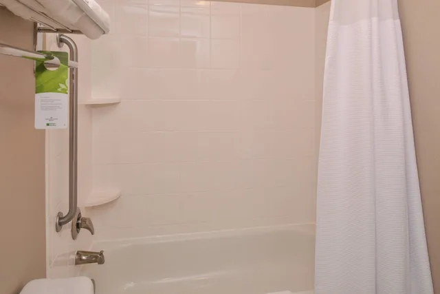studio, multiple beds، Springhill Suites Pittsburgh Mills 10/10